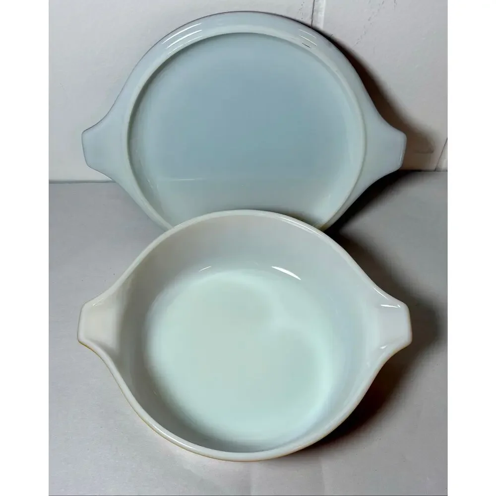 Pyrex this vintage